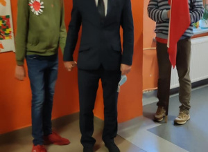#SzkolaDoHymnu