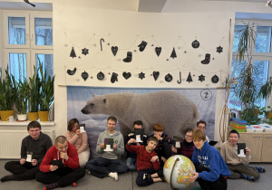 zdjęcie grupowe na zakończenie warsztatów.