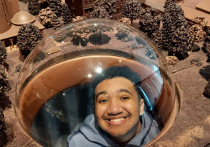 Makieta fabryki wykonana z czekolady